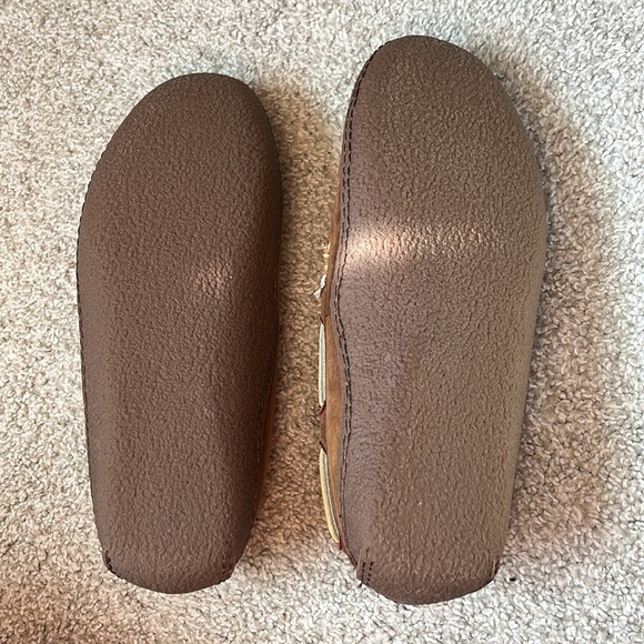 LL Bean Leather Slippers - Picture 4 of 5
